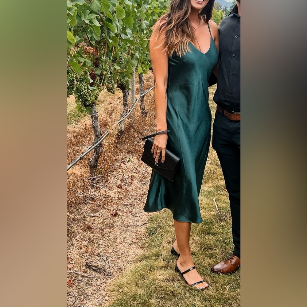 Dress Forum Dark Green Midi Dress